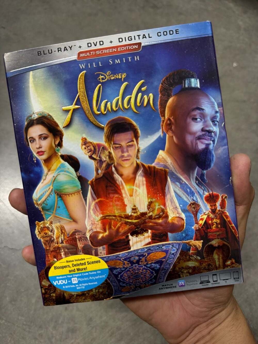 Disney Aladdin Blu-ray + DVD + Digital Code (2019, Multi-Screen Edition)